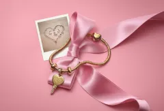 PANDORA zahajuje sezónu lásky novou valentýnskou kampaní