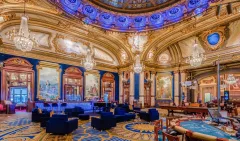 Lobby v Hotel Hermitage