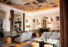 Bar hotelu Vernet