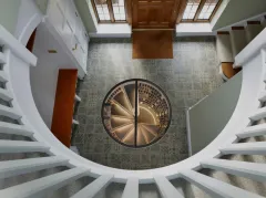 Beyond the Door: luxusní vinný sklep od Spiral Cellars - foto 1 | brand photo