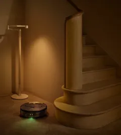Dyson Spot+Scrub™ Ai: První robotický vysavač Dyson na suché i mokré čištění