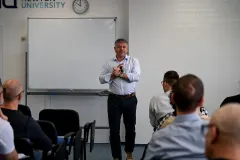 NEWTON University a osobní mistrovství: Proč ti nejúspěšnější nikdy nepřestávají růst