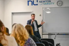 NEWTON University a osobní mistrovství: Proč ti nejúspěšnější nikdy nepřestávají růst
