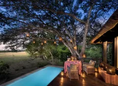 Safari romantika v objetí písečného lesa: Nová kapitola andBeyond Phinda Vlei Lodge