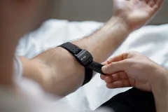 Soutěž o 3 chytré náramky Elonga