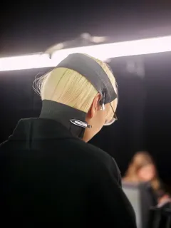 Když se móda a technologie potkají v zákulisí: Dyson na mole ISSEY MIYAKE - foto 8 | brand photo