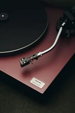 credit: Technics x Fritz Hansen