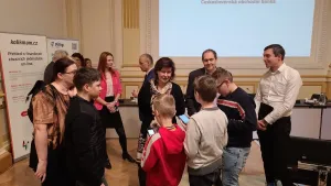 Zdroj: Facebook yourchance: https://www.facebook.com/yourchanceops/