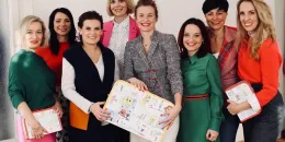 Módní návrhářka Kateřina Geislerová spolupracuje s projektem Život v kufříku, který chrání dětské vzpomínky - foto 1 | brand photo