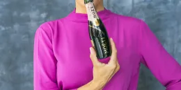 Omrzel vás starý kousek v obývacím pokoji? Neváhejte a zajděte do Natuzzi Italia, má pro vás nyní unikátní výprodej!  - foto 1 | brand photo