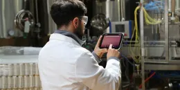 Panasonic uvádí nový odolný tablet TOUGHBOOK S1 - foto 1 | brand photo