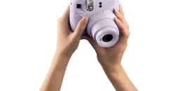 Fujifilm má nový instantní fotoaparát INSTAX MINI 12 - foto 1 | brand photo