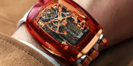 Jacob & Co a Safírové sklo: dokonalá transparentní ochrana pro vysoké hodinářství - foto 1 | brand photo