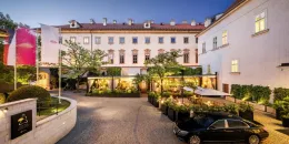 Zahradní elegance a dokonalé chutě: večeře na terase Restaurace Monastiq  - foto 1 | brand photo