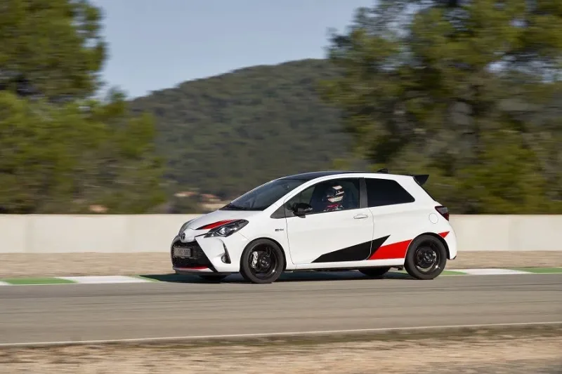 Toyota Yaris GRMN, sporťák, který vás svými jízdními vlastnostmi dostane!  - foto 6 | brand photo