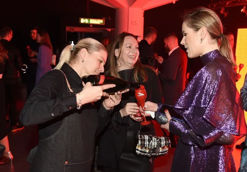 Šampaňské MUMM – symbol jedinečnosti stylu pražského týdne módy  - foto 3 | brand photo