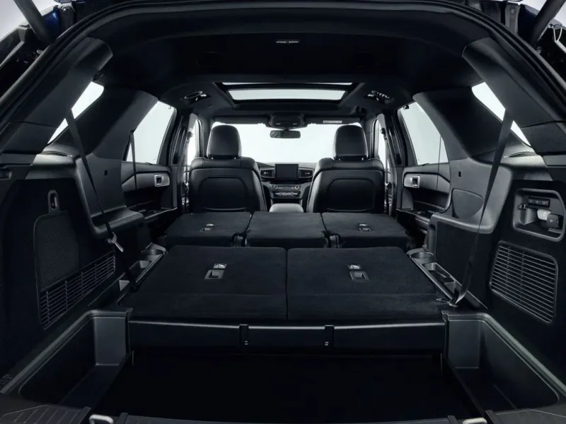 Nový Ford Explorer dostal plug-in hybridní pohon. Ve městě ujede až 40 km na elektřinu - foto 6 | brand photo