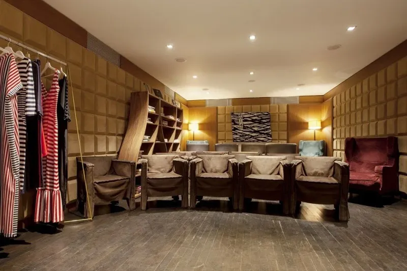 Objevte ideální prostory pro obchodní jednání v hotelu Emblem - foto 2 | brand photo
