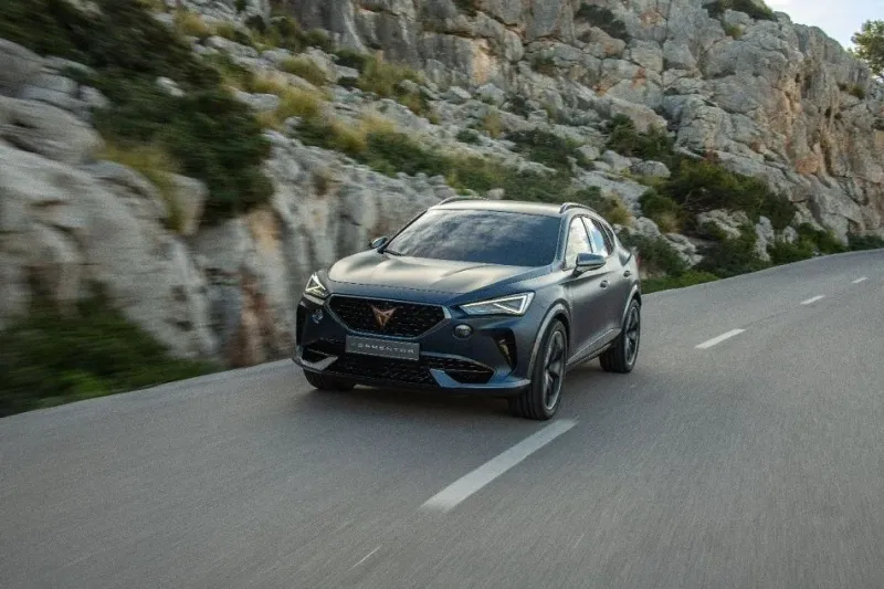 Maják CUPRA: Formentor na poloostrově Formentor - foto 3 | brand photo