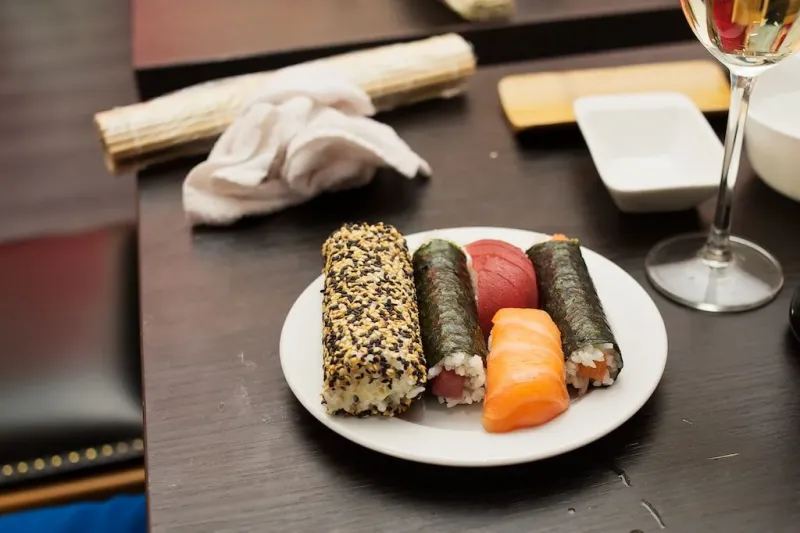 Naučte se dělat sushi pod dozorem profesionálů v Prague Sushi – Made in Japan - foto 2 | brand photo
