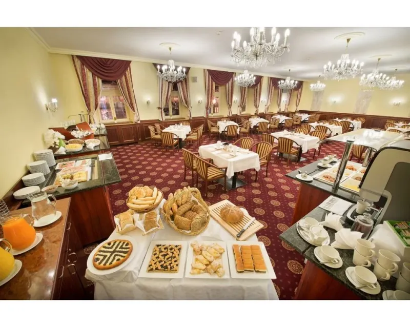 Zdroj: hotel-zvon.cz