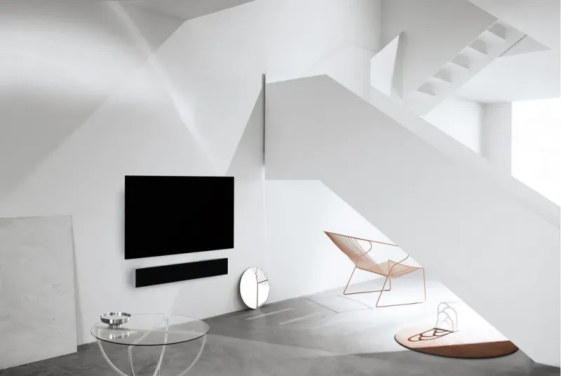 Bang & Olufsen uvádí na český trh televizi Beovision Harmony a soundbar Beosound Stage - foto 2 | brand photo