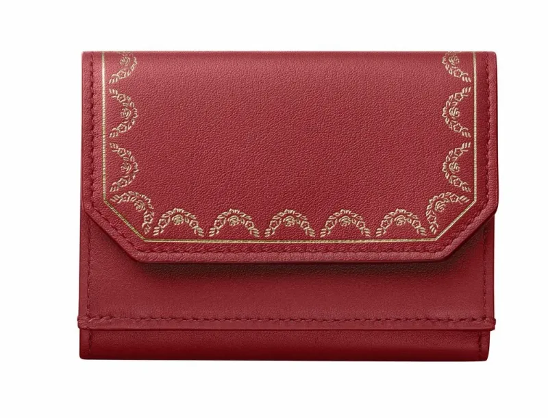 Šperkařská ikona se symbolem červené krabičky představuje novou kabelku Guirlande de Cartier model Nano - foto 3 | brand photo