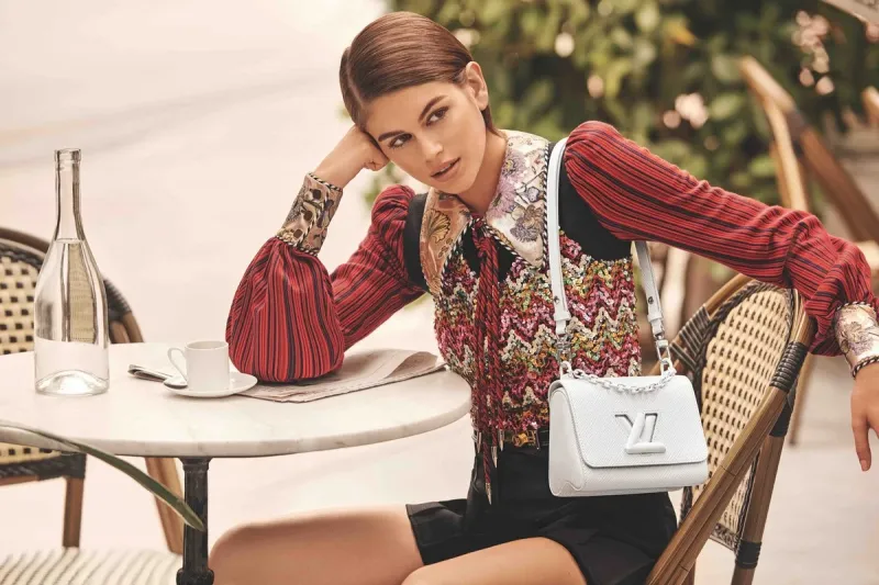 Louis Vuitton: luxusní kabelka Twist, se kterou uděláte dojem na kohokoliv - foto 4 | brand photo