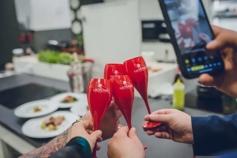 Šampaňské MUMM jako exkluzivní společník Vašeho stolování - foto 3 | brand photo