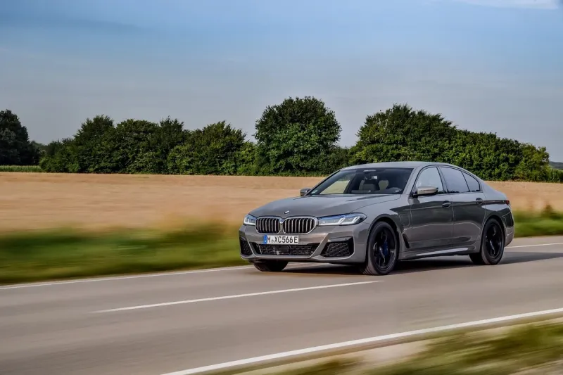 Nový vrcholný model v nabídce vozů BMW řady 5 - foto 2 | brand photo