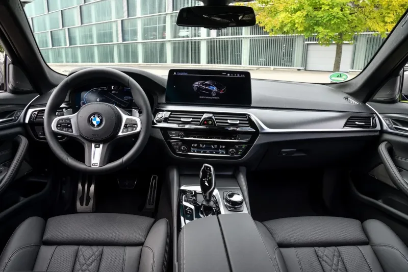 Nový vrcholný model v nabídce vozů BMW řady 5 - foto 4 | brand photo