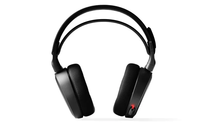 SteelSeries Arctis 9 s duálním bezdrátovým připojením - foto 2 | brand photo