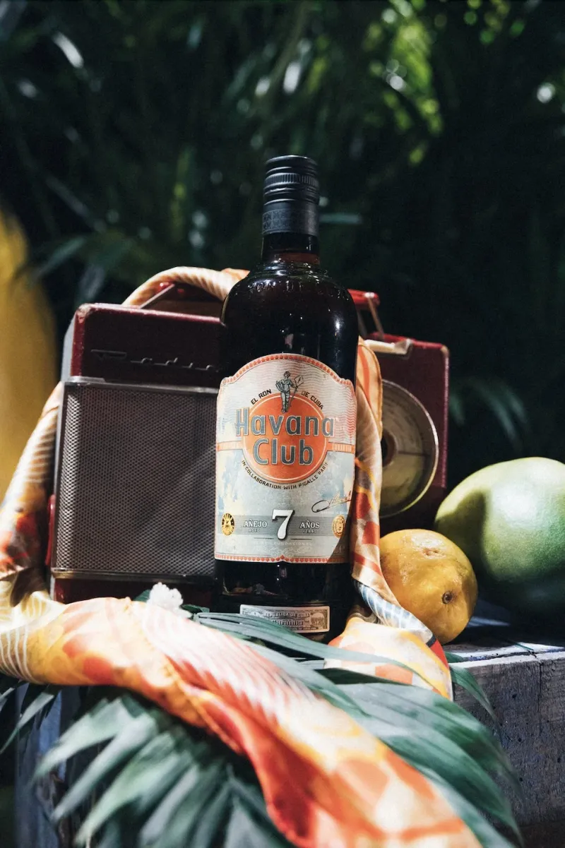 LIMITOVANÁ EDICE RUMU HAVANA CLUB X PIGALLE V KUBÁNSKÝCH BARVÁCH - foto 4 | brand photo