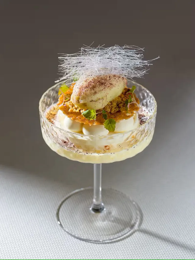 Monastiq Restaurant : luxusní prostředí a moderní gastronomie v srdci Prahy - foto 6 | brand photo