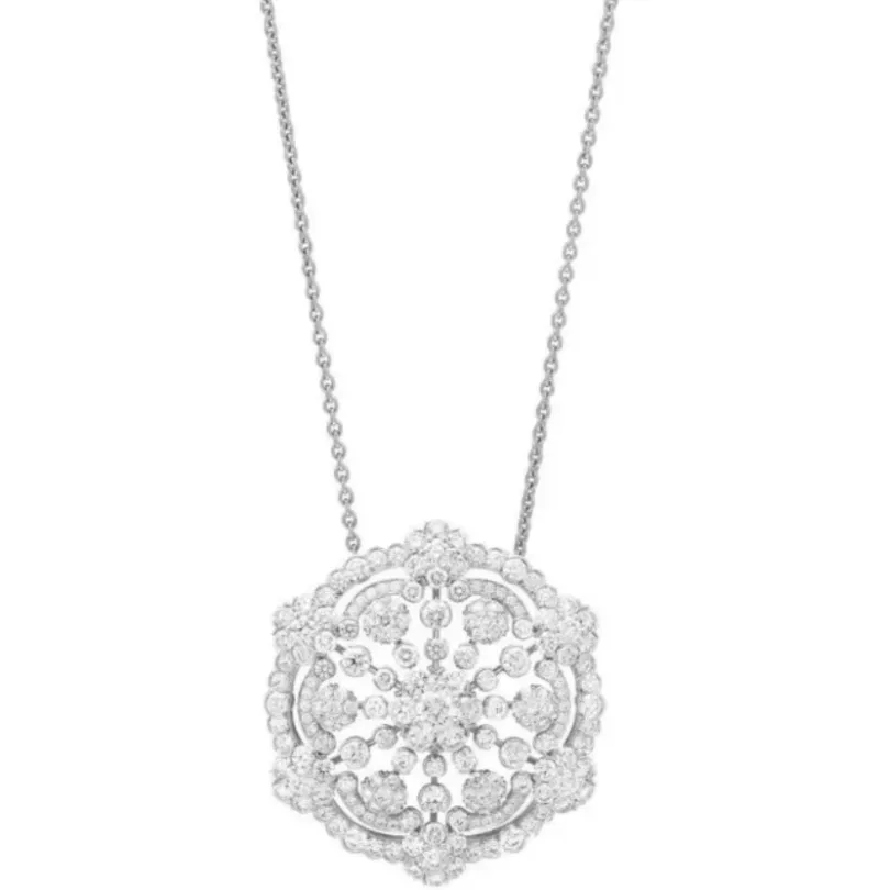 Van Cleef & Arpels vzdává poctu zimní eleganci kolekcí Snowflake Classic High Jewellery - foto 6 | brand photo