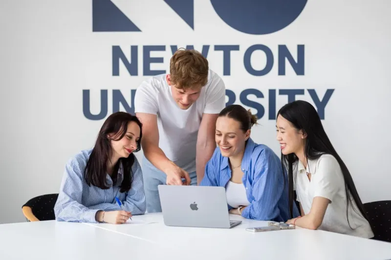 Budoucnost leadershipu: Jak se mění role manažera v době AI - foto 1 | brand photo