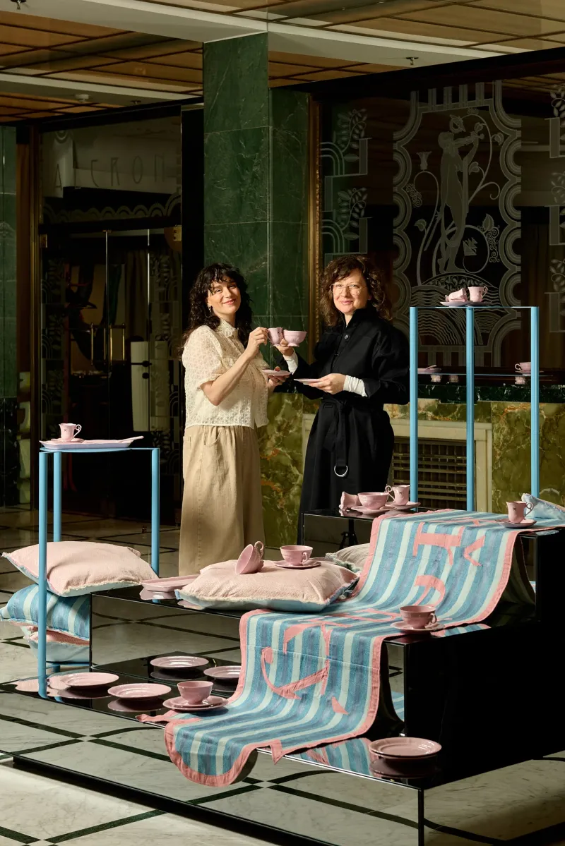 Almanac X Alcron Prague představuje porcelánový pop-up značky Křehký a Lindy Pro