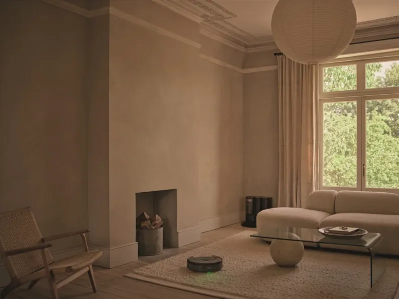 Dyson Spot+Scrub™ Ai: První robotický vysavač Dyson na suché i mokré čištění