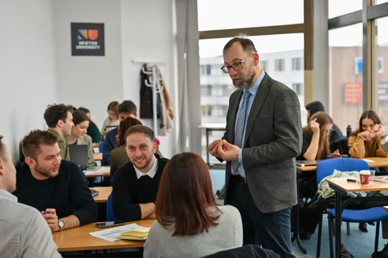 NEWTON University a osobní mistrovství: Proč ti nejúspěšnější nikdy nepřestávají růst