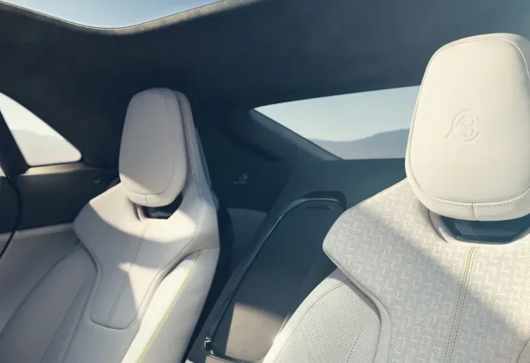 Lotus představuje čtyřdveřový plně elektrický Hyper-GT, Emeya - foto 3 | brand photo