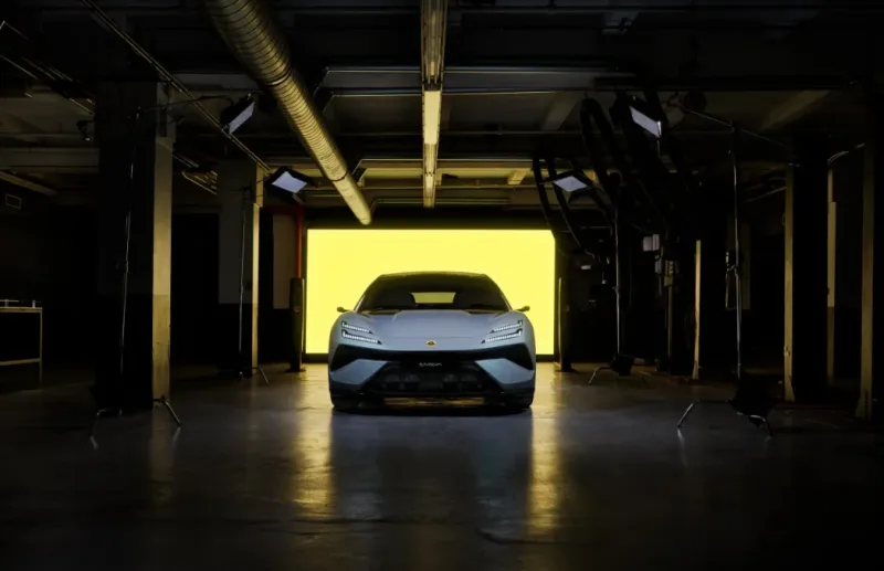 Lotus představuje čtyřdveřový plně elektrický Hyper-GT, Emeya - foto 4 | brand photo