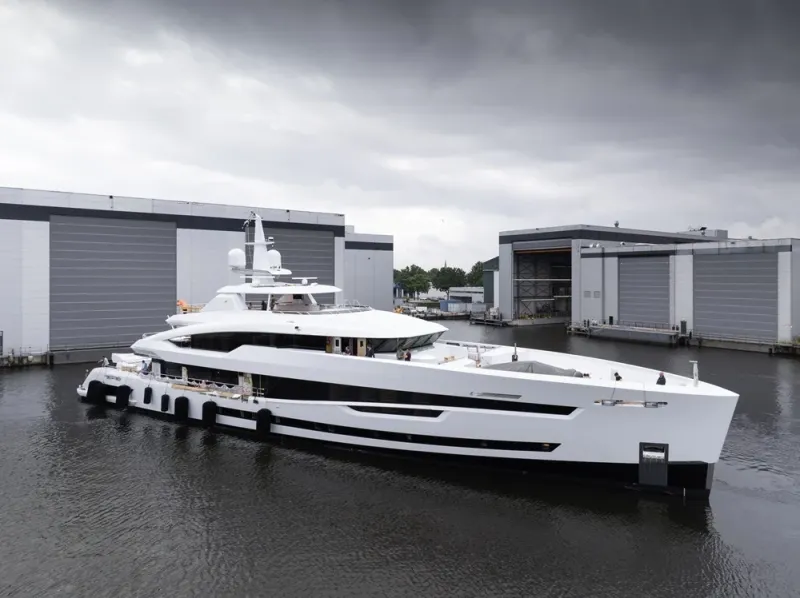 Heesen Yachts odhalil YN 20457: projekt Akira, nyní jako Santosha - foto 5 | brand photo