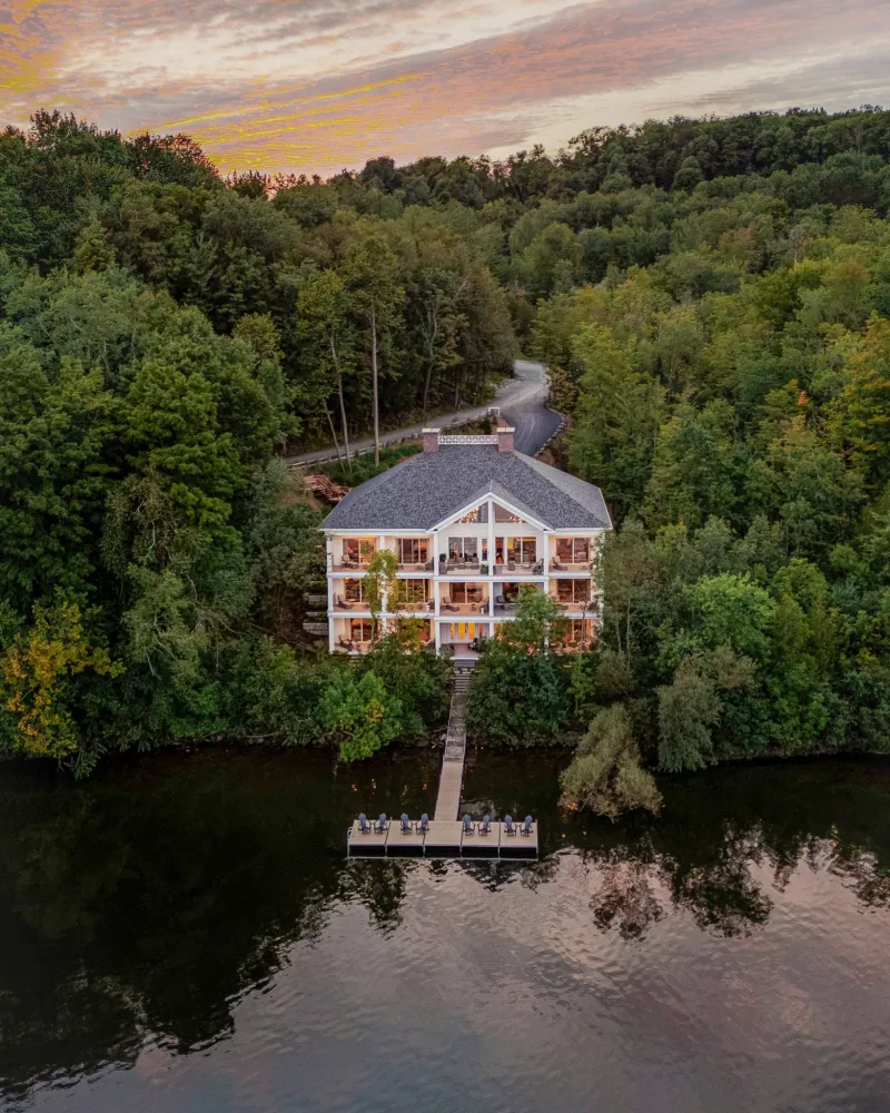 Manoir Hovey: Luxusní odpočinek v kanadské přírodě - foto 2 | brand photo