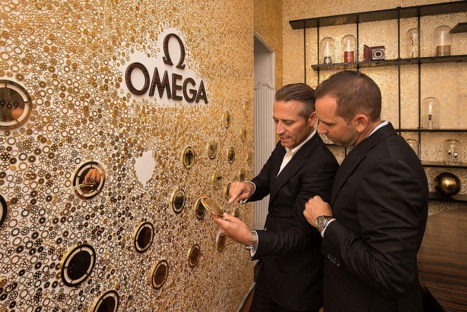 president OMEGA & CEO Raynald Aeschlimann a Sergio Garcia