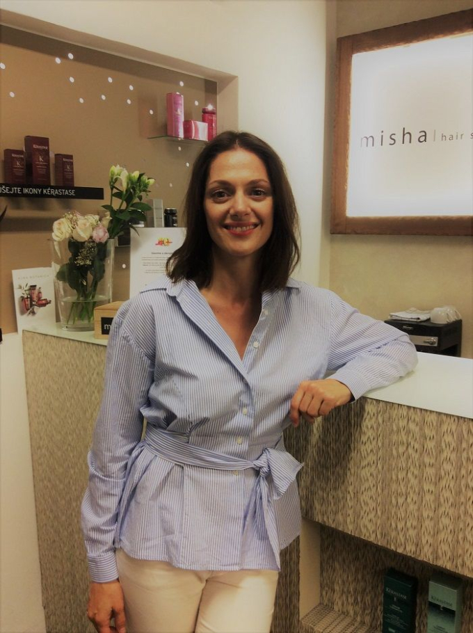 Klára Issová v Misha Hair Studio