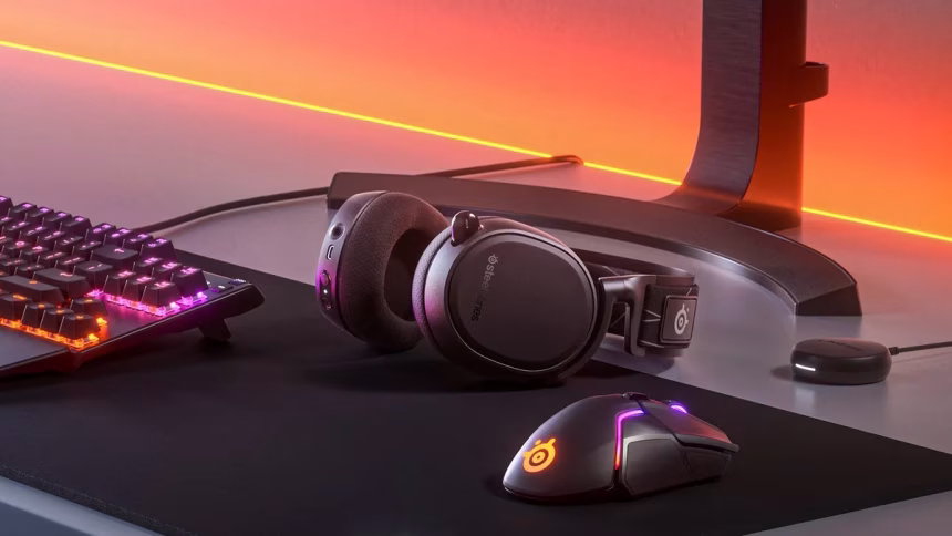 SteelSeries Arctis 9 s duálním bezdrátovým připojením - foto 1 | brand photo