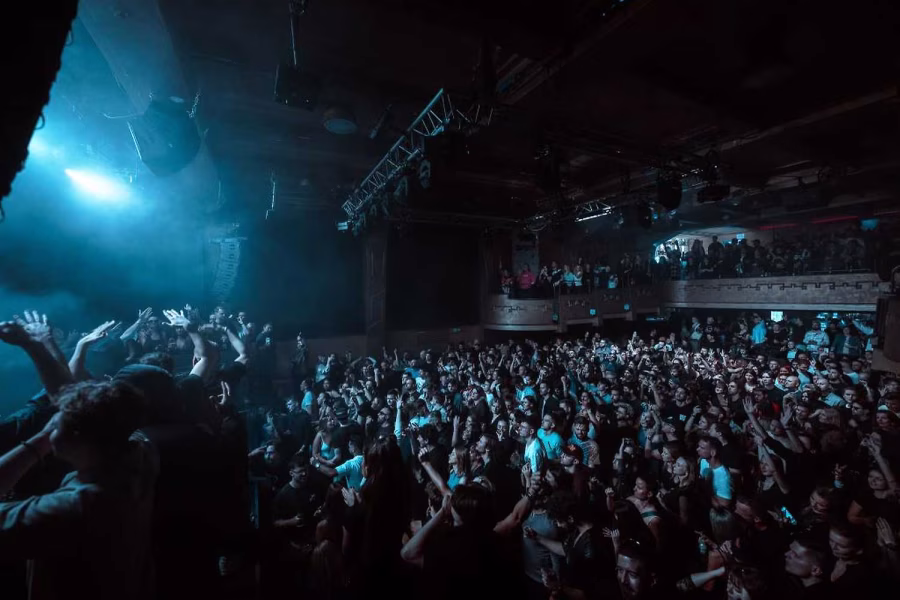 Techno Rave 13