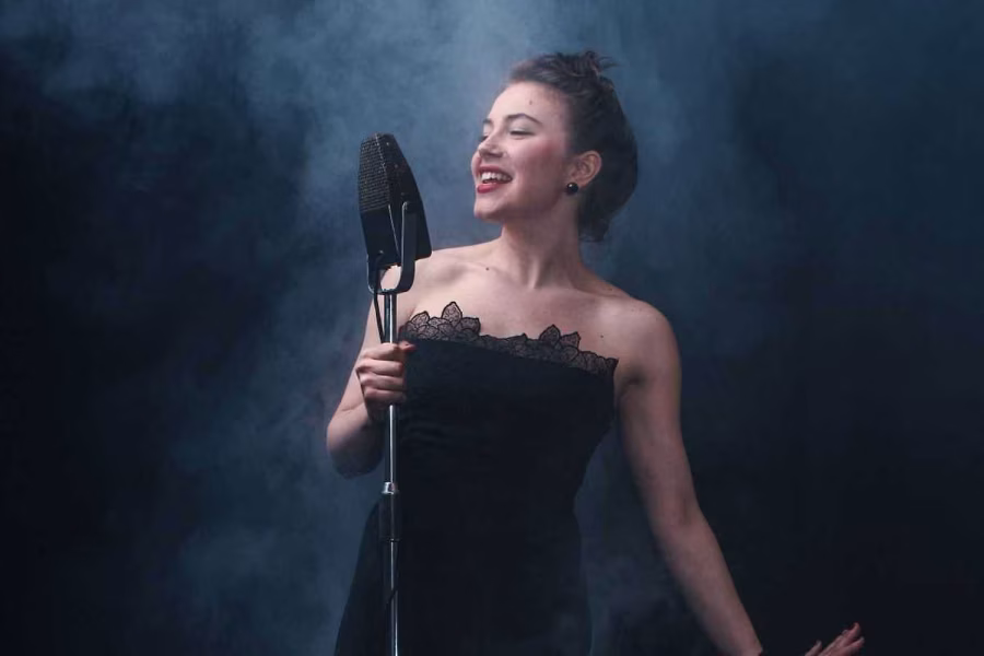 The Nina Simone Experience: An Unforgettable Jazz Tribute