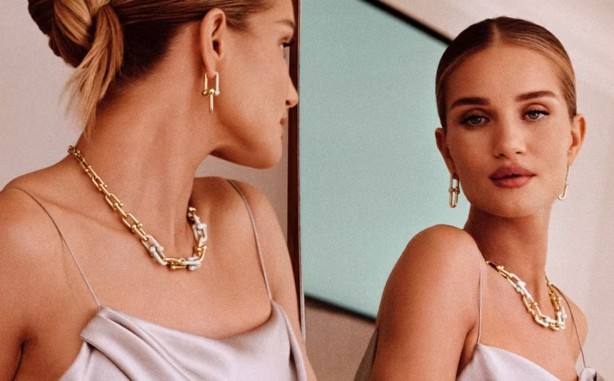 Tiffany & Co. odhaluje svou kampaň pro sváteční sezonu 2023. - foto 1 | brand photo
