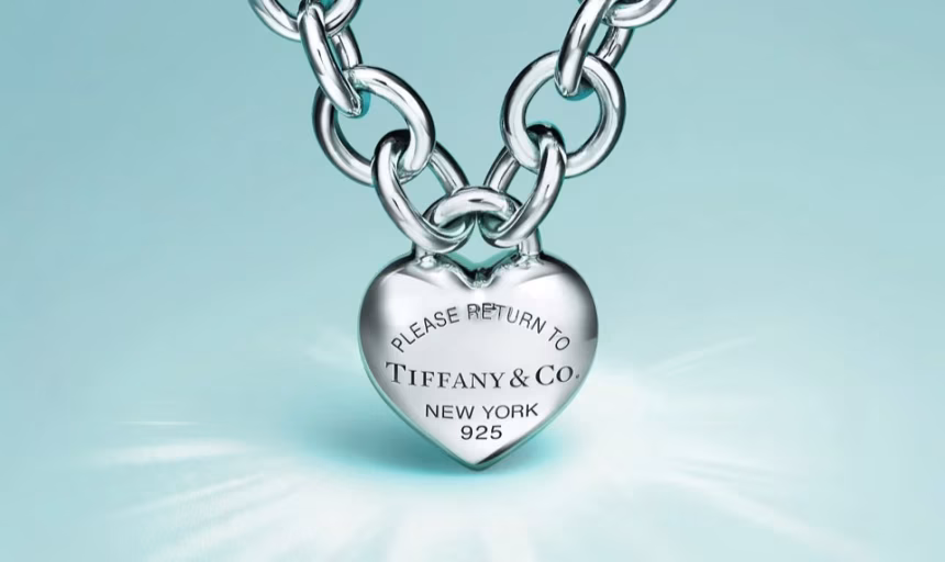 TIFFANY & CO. PŘEDSTAVUJE NOVINKY, KTERÉ (NEJEN) POD STROMEČKEM UDĚLAJÍ DOJEM - foto 1 | brand photo
